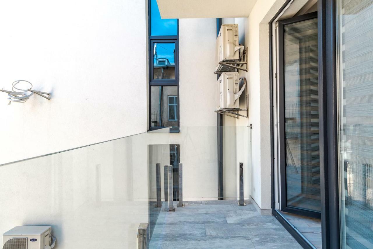 Apartment Inshiapartments On Hazova Str 3 *